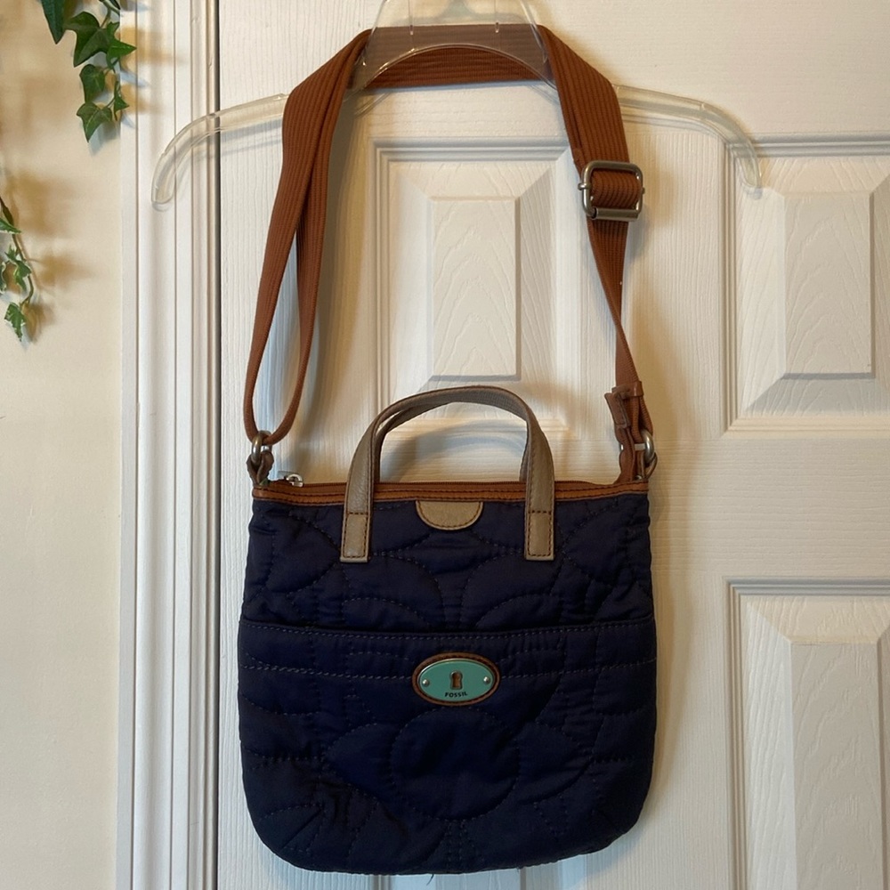 Fossil Key-Per Crossbody Handbag with Top Carry Handle